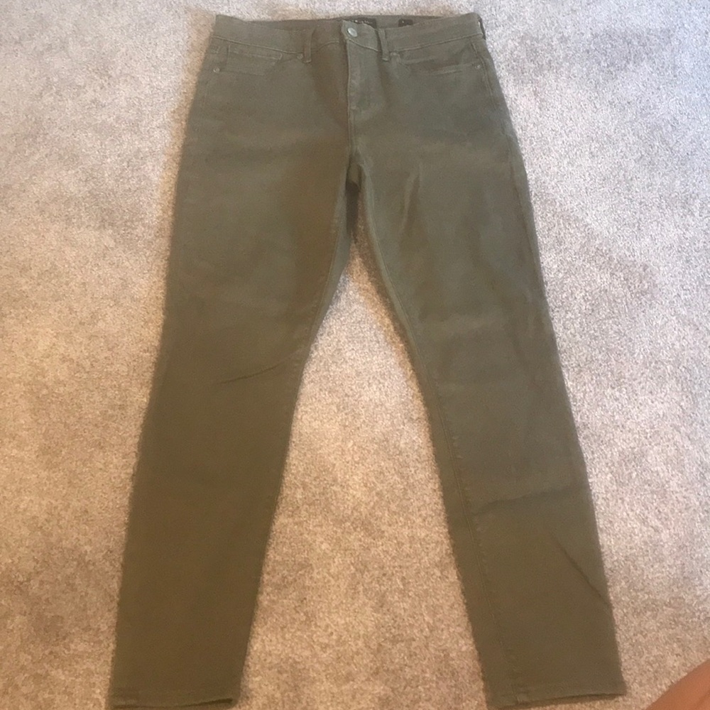 Lucky brand army green skinny jeans